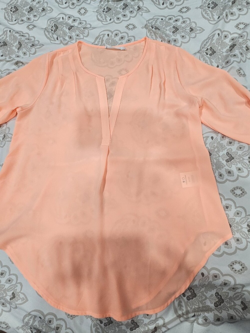 Lush Peach V-Neck Roll-Tab Blouse